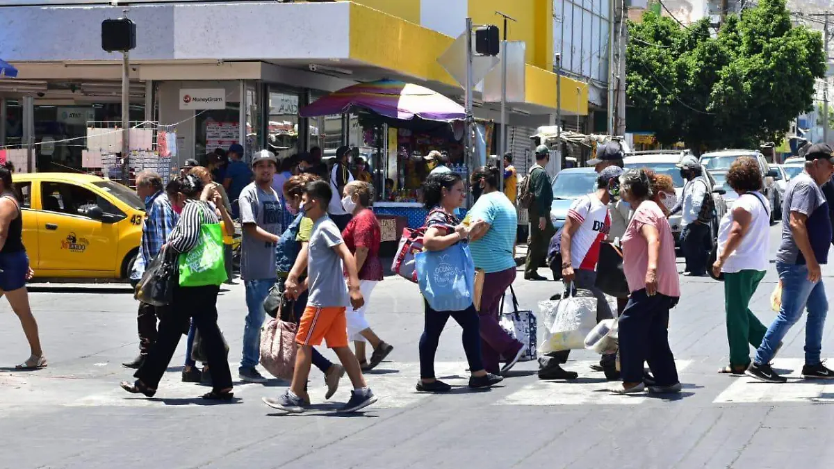 SOLÍS2  Aumenta movilidad en el centro de Torreón